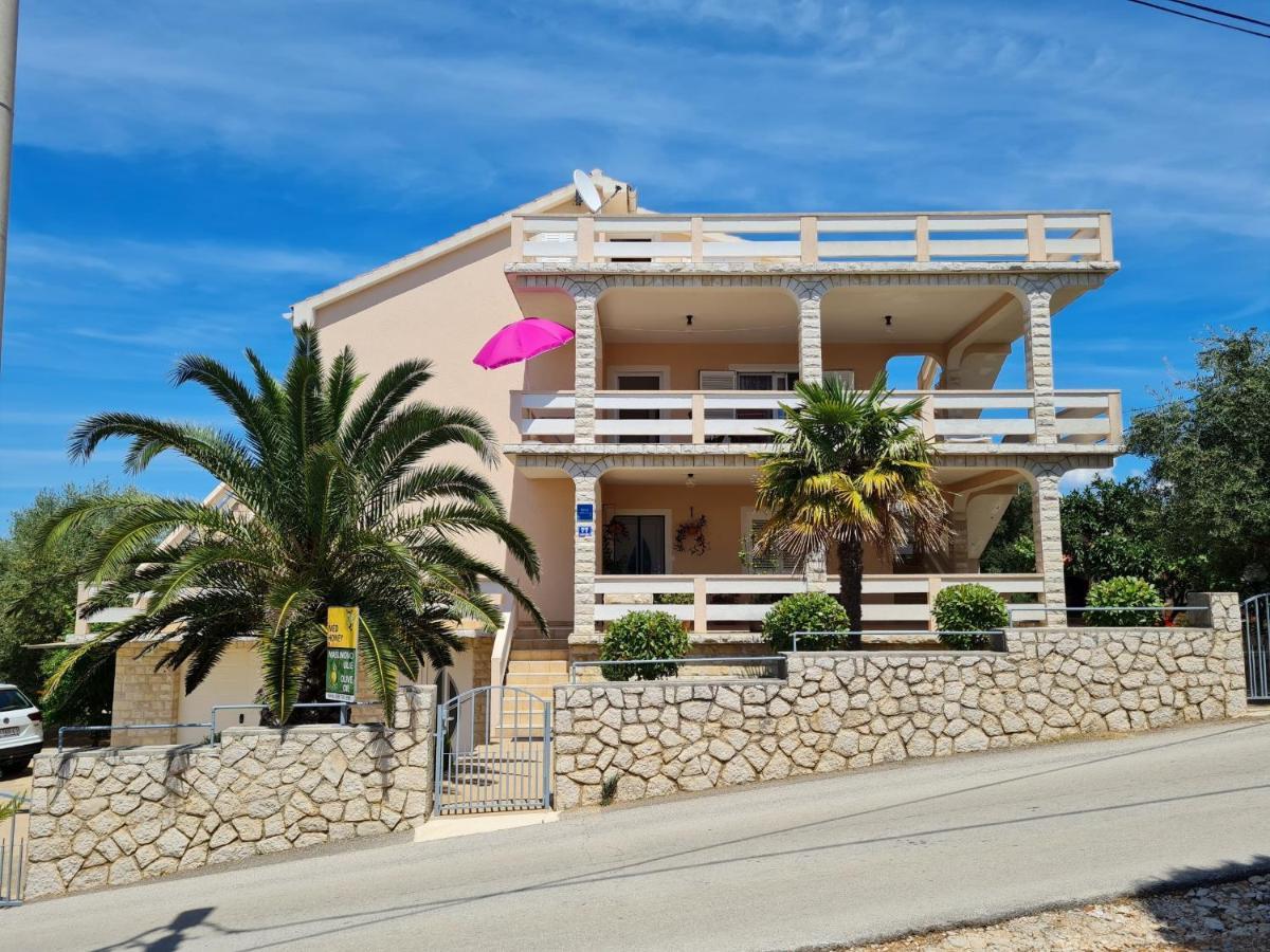 Apartments With A Parking Space Lun, Pag - 4062 Lun (Pag) Exterior foto