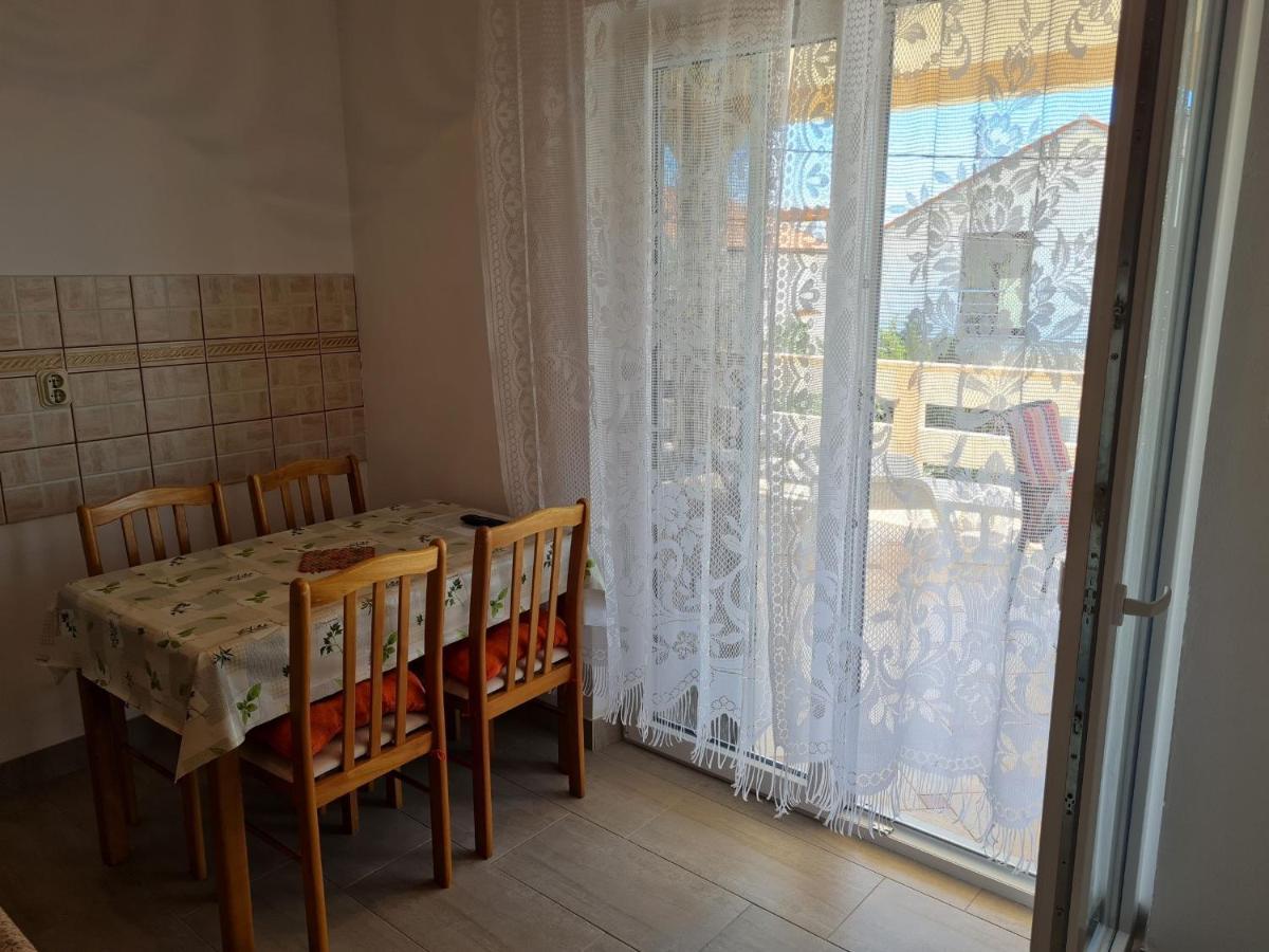 Apartments With A Parking Space Lun, Pag - 4062 Lun (Pag) Exterior foto